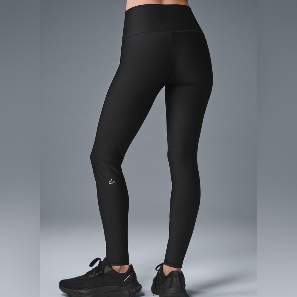 ALO Yoga Women's High-Waist Airlift Legging - Large